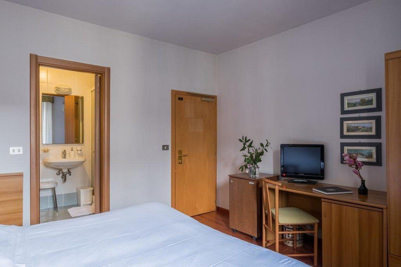 Hotel Colomba ฟลอเรนซ์ ภายนอก รูปภาพ
