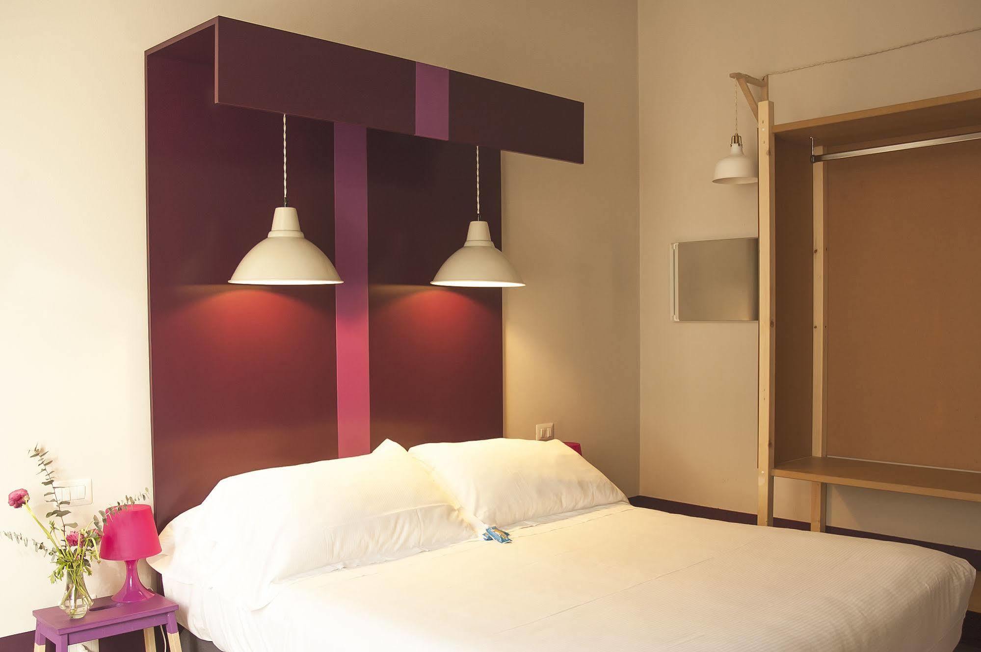 Hotel Colomba ฟลอเรนซ์ ภายนอก รูปภาพ